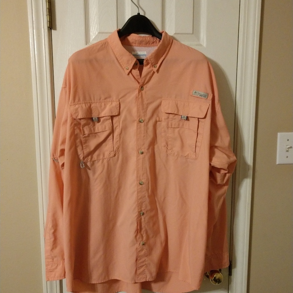 Columbia button up peach.